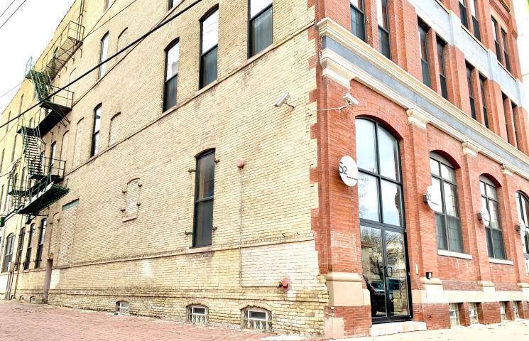Building Photo - 1017 S 2nd St