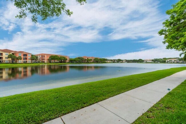 Building Photo - 4600 SW 160th Ave
