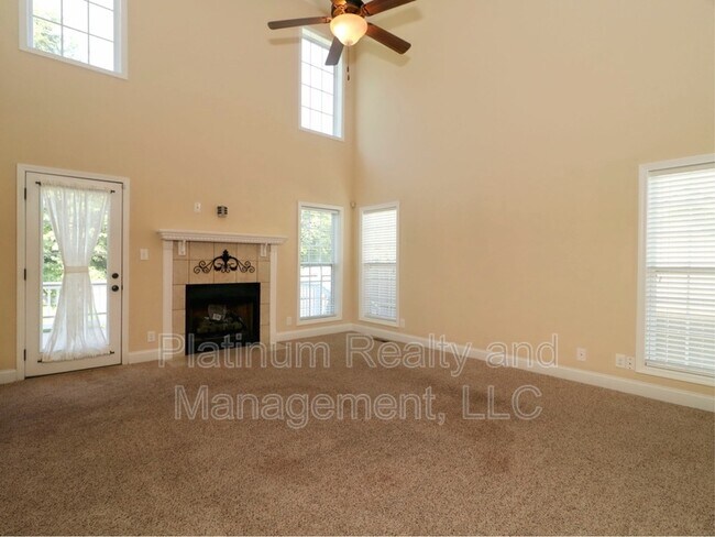 Building Photo - 1398 Bruceton Dr