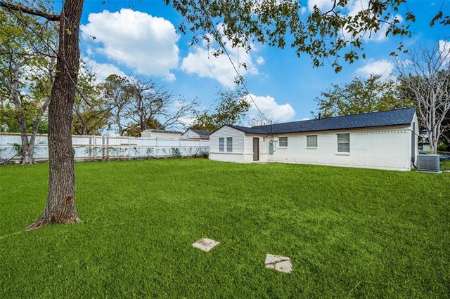 Building Photo - 2726 El Capitan Dr