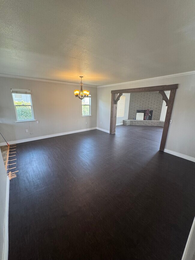Building Photo - 14433 Mojave Ln