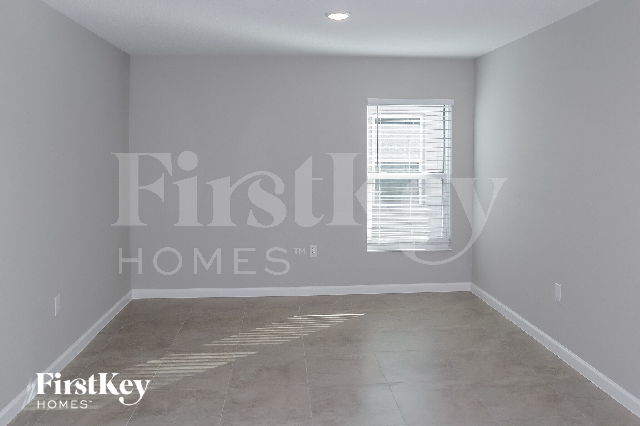 Building Photo - 445 Earhart Dr