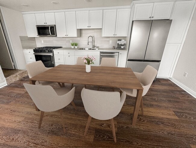 Building Photo - 2592 Yucca Rd