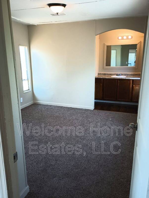 Building Photo - 3311 N Flowing Wells Rd