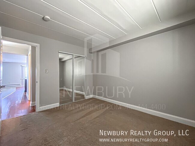 Building Photo - 1814 Chessland St