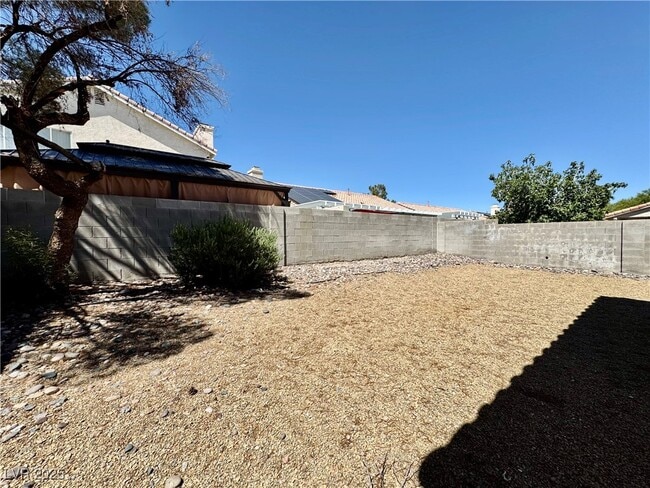 Building Photo - 1828 Badger Canyon Ave
