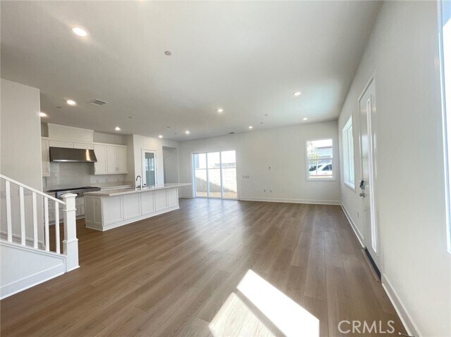 Building Photo - 309 Garber