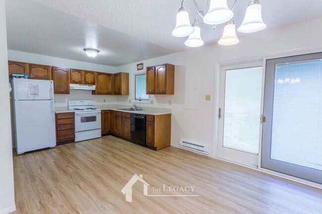 Building Photo - 1421 S Pennsylvania Ave