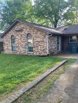 Building Photo - 4966 Hillbrook Rd