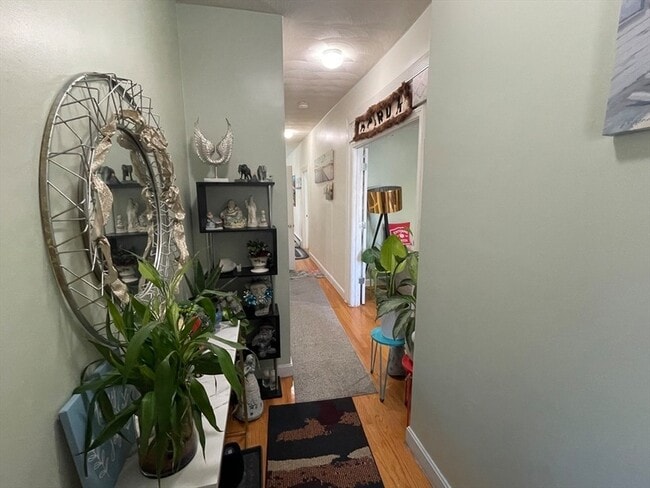 Building Photo - 42 Litchfield St