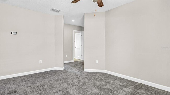 Building Photo - 1695 Ludington Ave