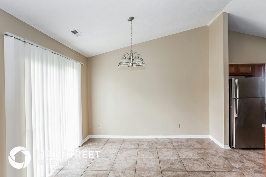 Building Photo - 12328 Cobblestone S Dr