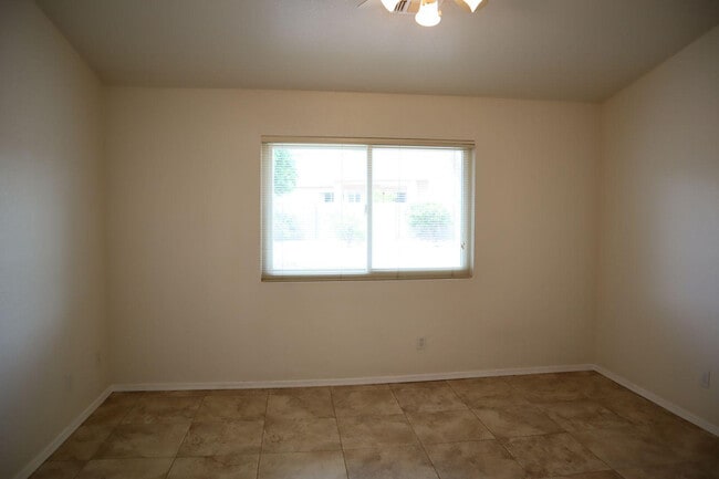 Building Photo - 2630 Lemoor Ct