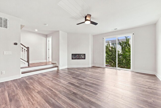 Building Photo - 2321 Aria Park Dr
