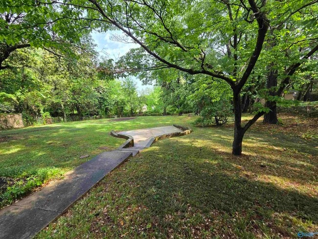 Building Photo - 1209 Governors Dr SE