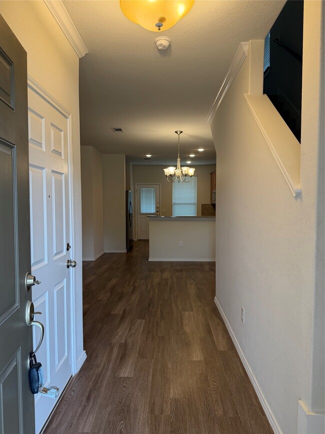 Building Photo - 15843 Grey Boulder Dr