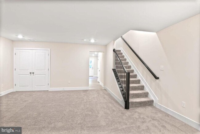 Building Photo - 6835 Winterhill Ln