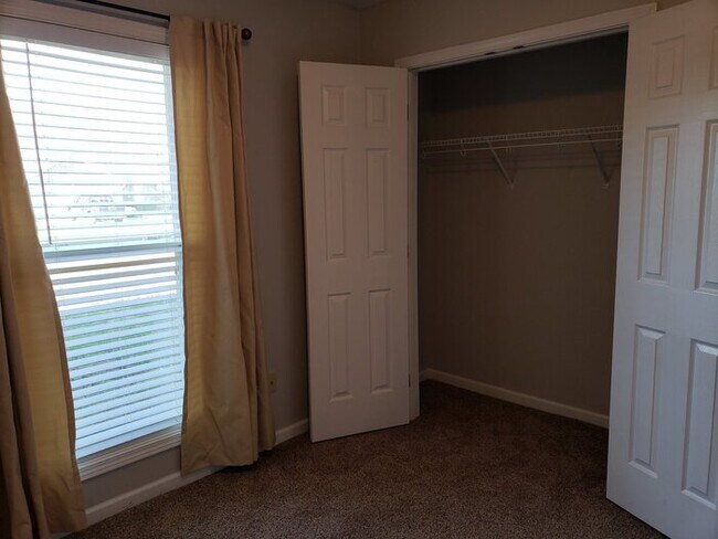 Building Photo - Richmond Subdivision