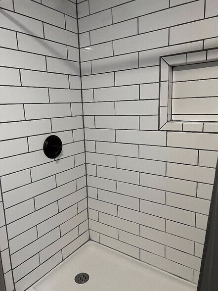 Building Photo - 1344 Pinnacle Rd