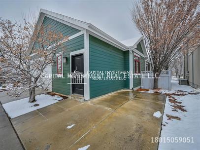 Building Photo - 10244 Sacramento Way