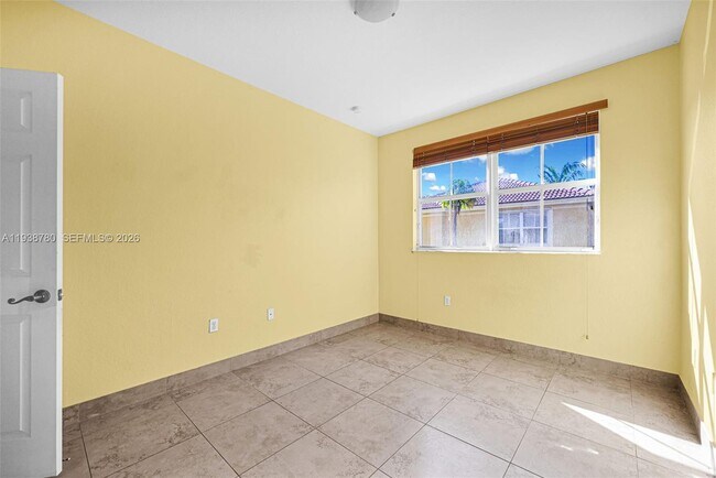 Building Photo - 11412 SW 137th Pl