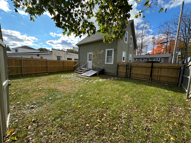 Building Photo - 29 Brayton St