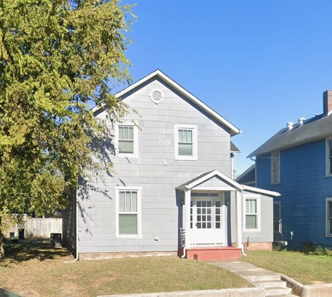 Building Photo - 708 Morgan St