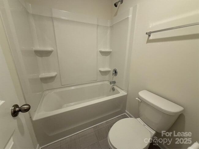 Building Photo - 9010 Harwood Knoll Dr