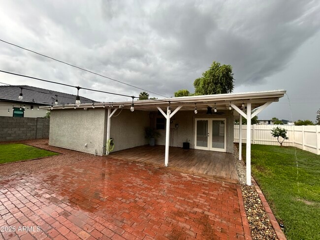 Building Photo - 7031 N 14th Dr