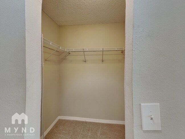 Building Photo - 12552 Gulliver Rd