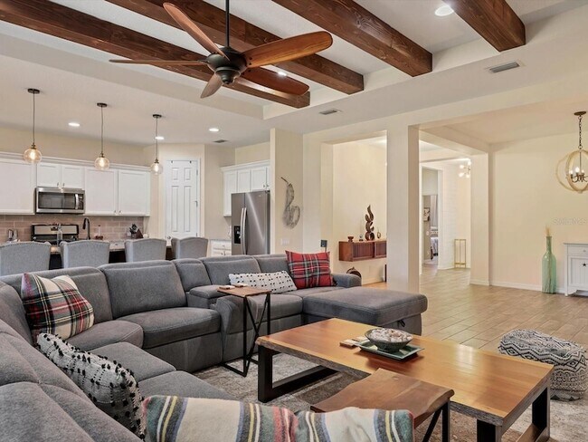 Building Photo - 1041 Buttercup Glen