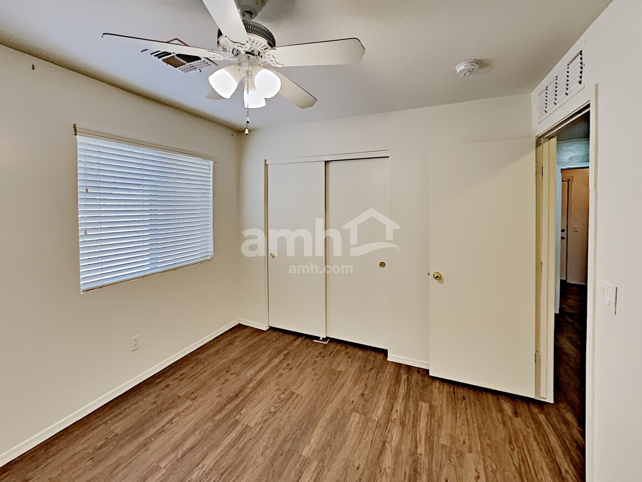 Building Photo - 5882 S 237th Ln
