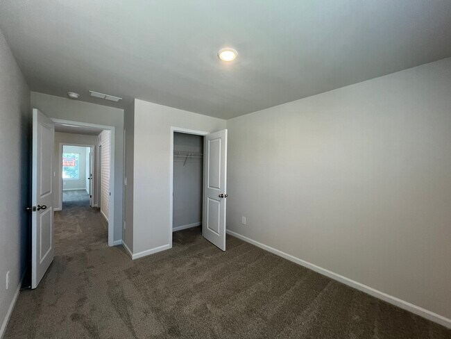Building Photo - 3700 Backwater St