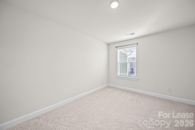 Building Photo - 333 Quartz Hl Wy