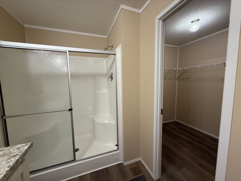 Building Photo - 12452 St James Ct
