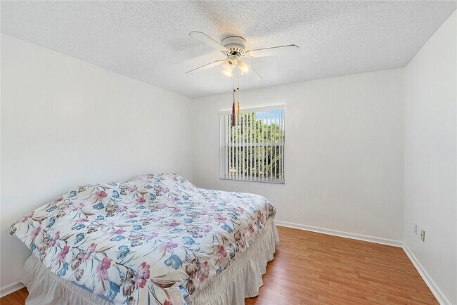 Building Photo - 15883 NW 11th St