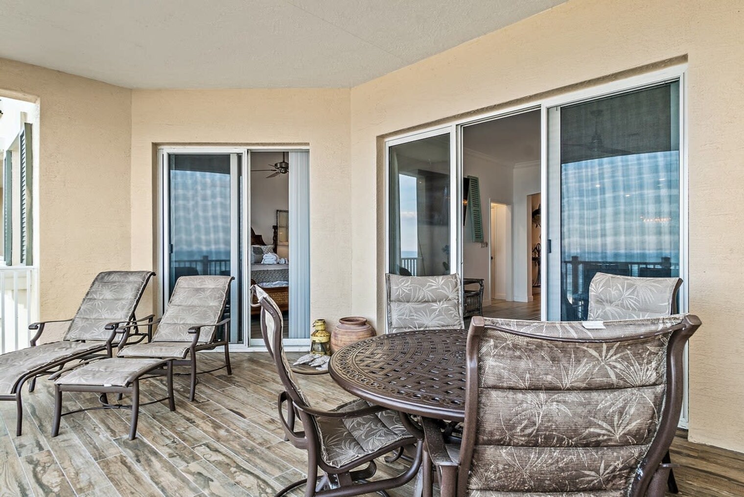 Building Photo - 900 Cinnamon Beach Way