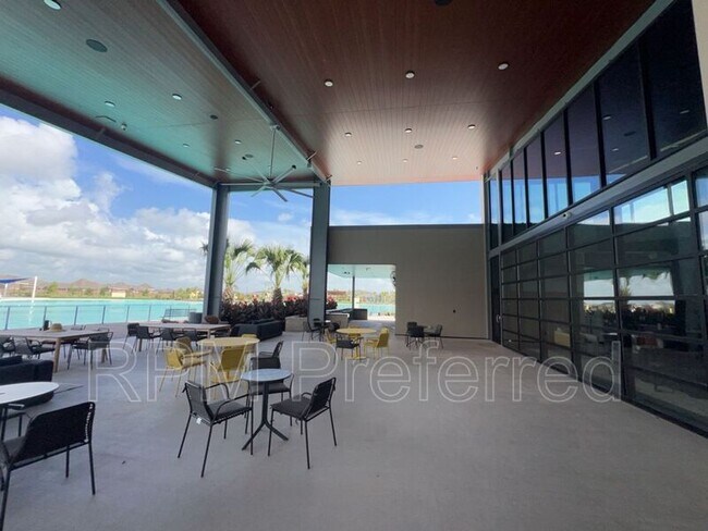 Building Photo - 2829 Shimmer Edge Dr