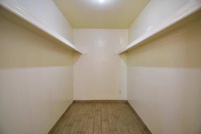 Building Photo - 6819 N 64th Ave