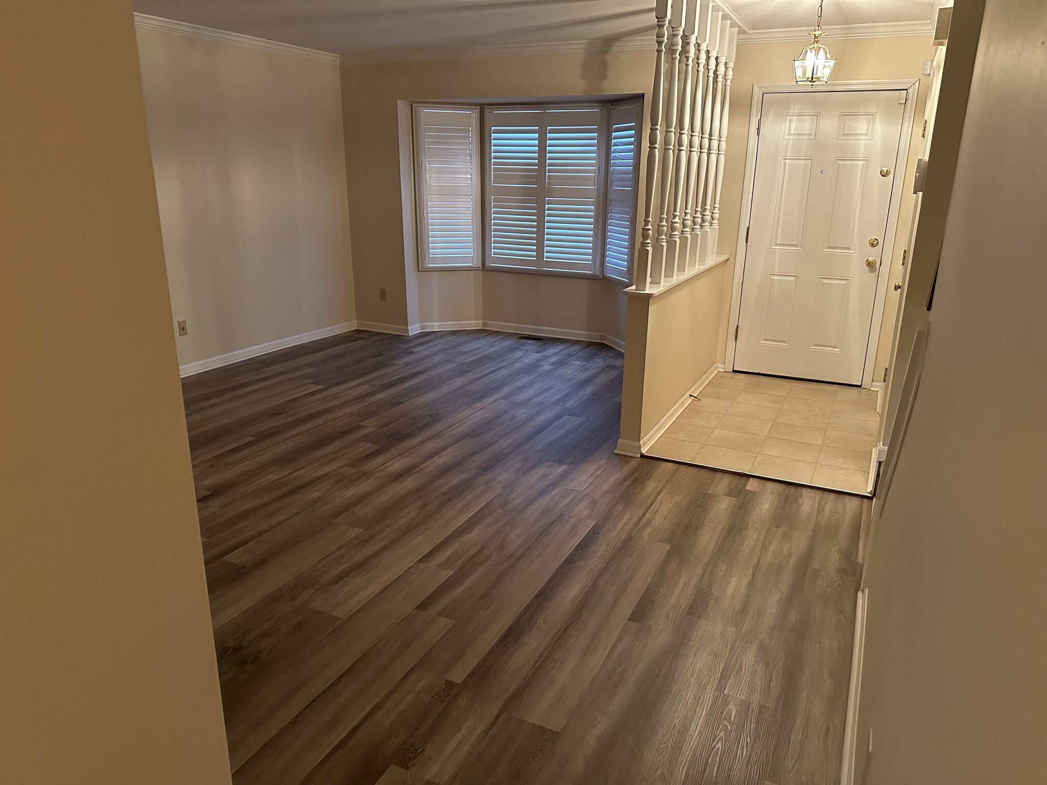 Living Room - 9120 Dominion Cir
