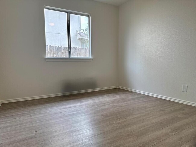 Building Photo - 15120 Arizona Oak Ln