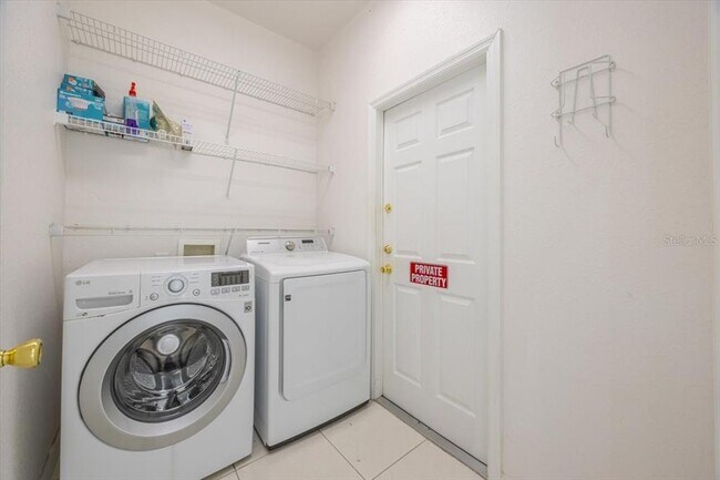 Building Photo - 429 Belfry Dr