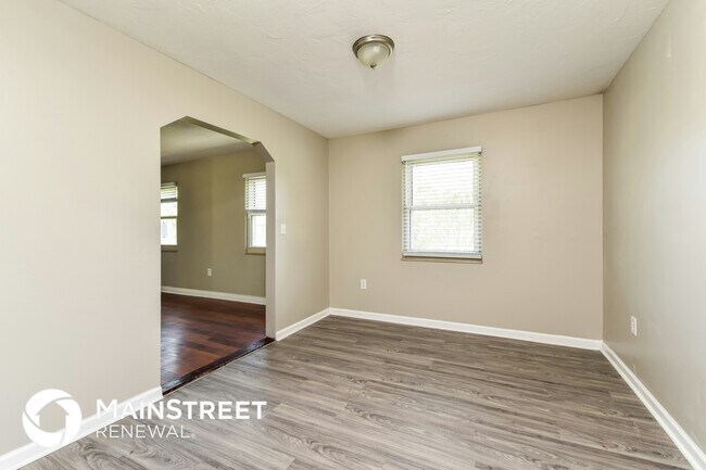 Building Photo - 507 67th Ave Dr W