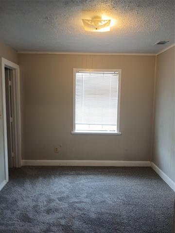 Building Photo - 319 W Clarendon Dr