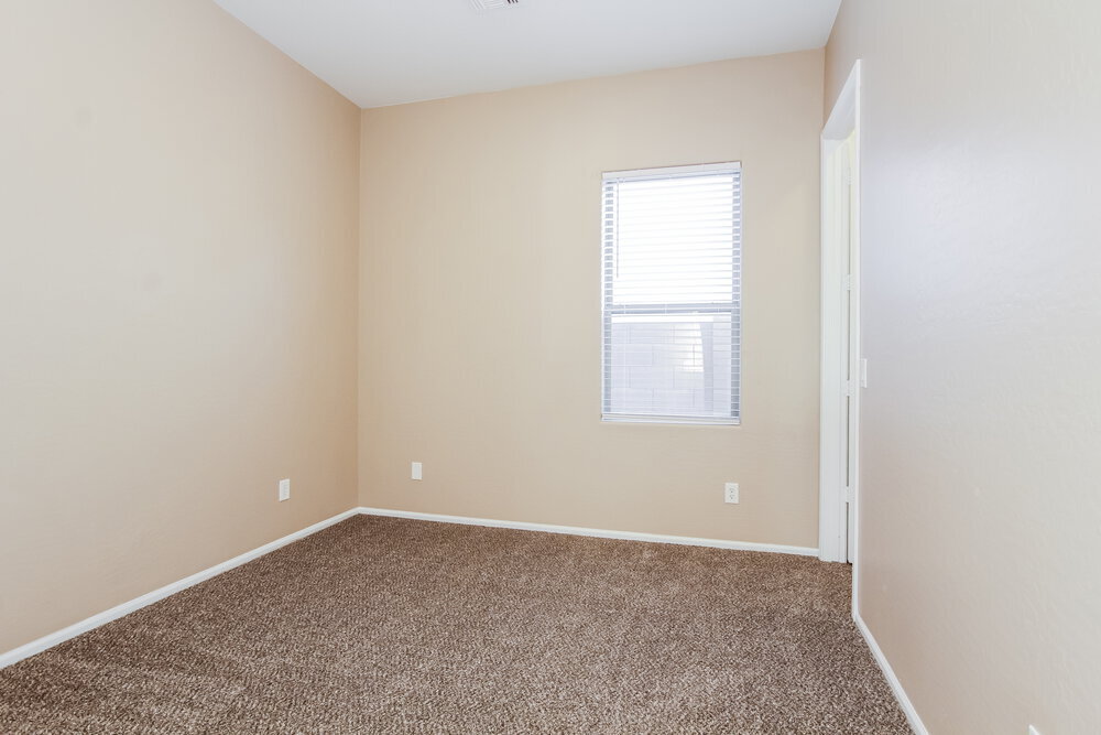 Building Photo - 5037 W Nancy Ln