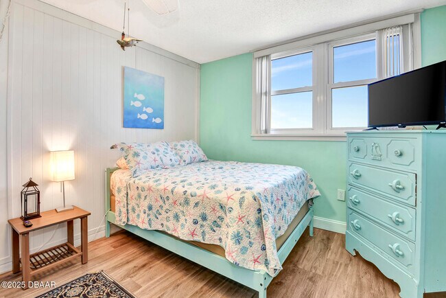 Building Photo - 4495 S Atlantic Ave