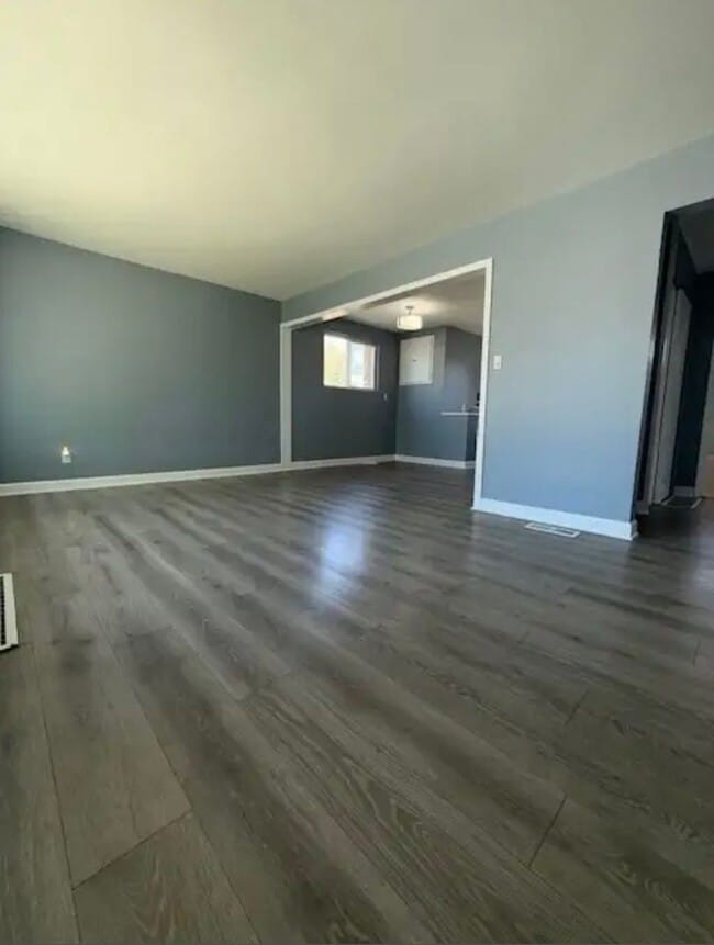 Building Photo - 3-Bedroom 2 Bath house for rent available ...