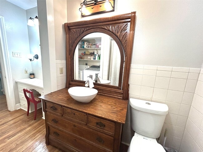 Building Photo - 4915 Houston Dr