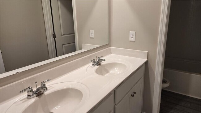 Building Photo - 115 Osprey Overlook Dr