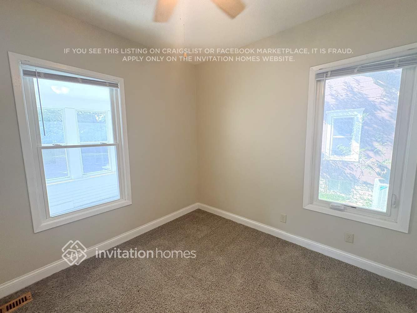 Building Photo - 1024 25th Ave SE